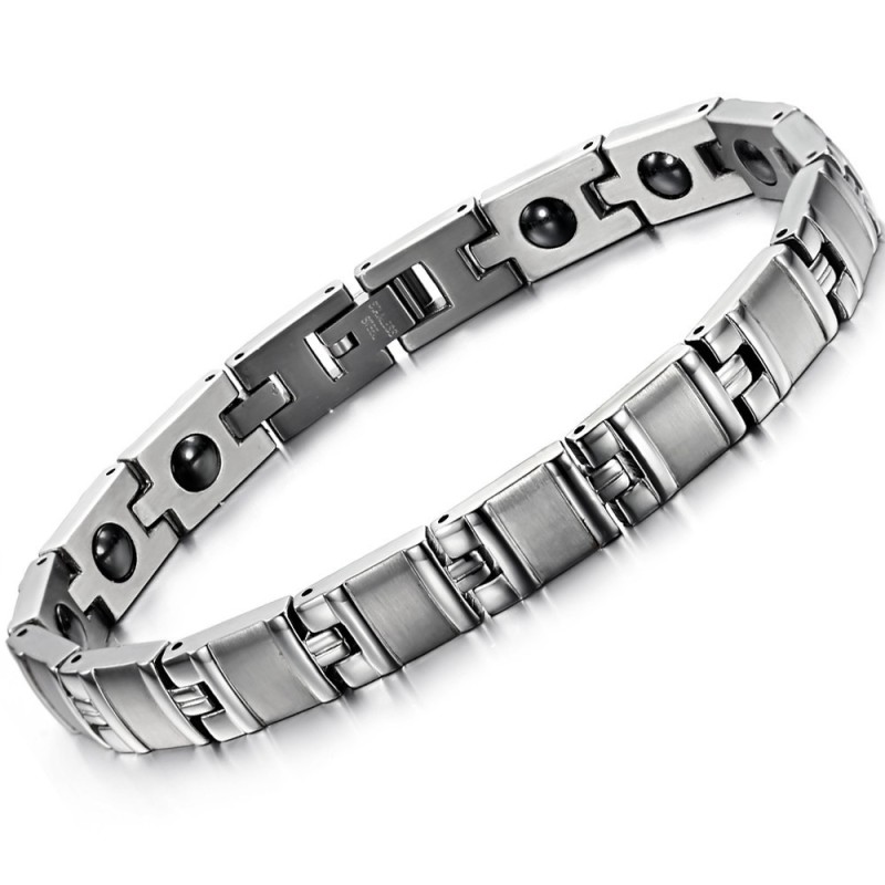 Bracciale In Titanio Con Magnete Per La Salute Completo Nelle Specifiche Bracciale In Titanio Con Magnete Per La Salute Completo Nelle Specifiche