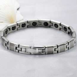 Bracciale In Titanio Con Magnete Per La Salute Completo Nelle Specifiche