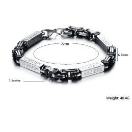 Noto Per Il Suo Bracciale Maschile In Titanio Di Alta Qualità
