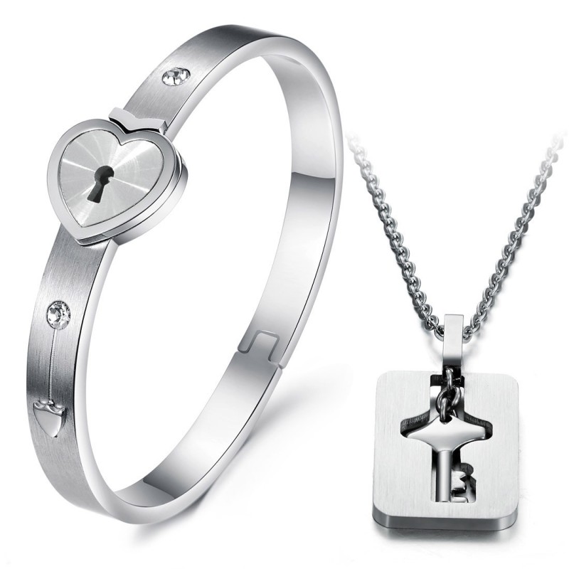 Bracciale In Titanio Di Alta Qualità A Forma Di Lucchetto Per Gli Amanti Bracciale In Titanio Di Alta Qualità A Forma Di Lucchetto Per Gli Amanti