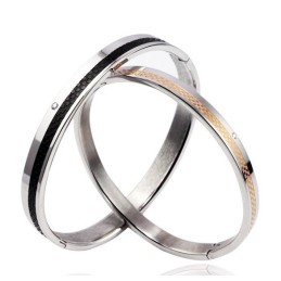 Bracciale In Titanio Durevole Per Gli Amanti