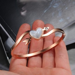 Braccialetto In Titanio Di Alta Qualità Per Donna A Forma Di Cuore
