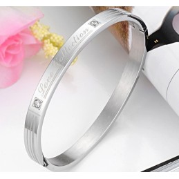 Bracciale In Titanio Con Strass, Qualità E Quantità Garantite Per Gli Amanti