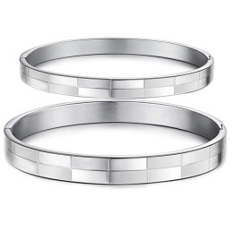 Ampia Varietà Di Bracciale In Titanio Con Griglia Per Gli Amanti