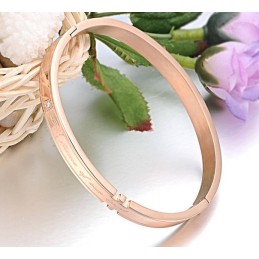 Bracciale In Titanio Completo Nelle Specifiche Per Gli Amanti