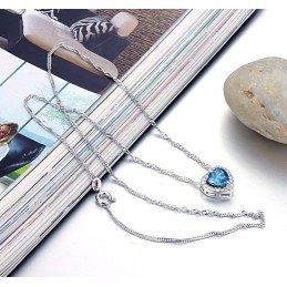Collana Di Titanio Placcata In Platino Con Strass Per Donna Di Alta Qualità