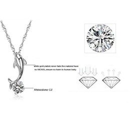 Collana In Titanio Placcato In Platino Con Diamante A Forma Di Delfino Femminile Di Fama Mondiale
