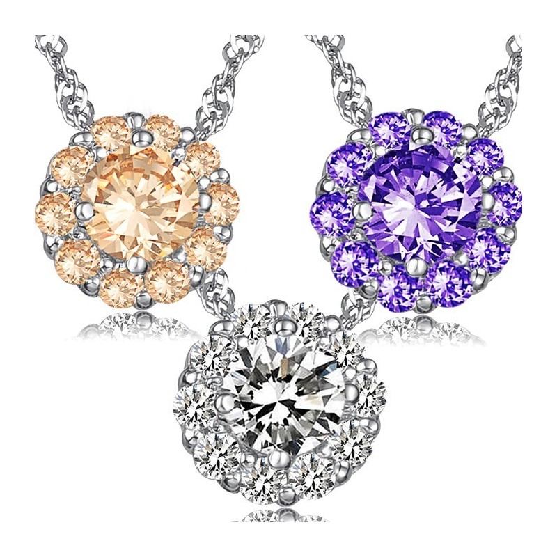Noto Per La Sua Raffinata Qualità, La Collana Da Donna In Titanio Placcato In Platino Noto Per La Sua Raffinata Qualità, La Collana Da Donna In Titanio Placcato In Platino