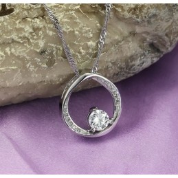Collana In Titanio Placcato Platino Conciso Da Donna Di Qualità Stabile