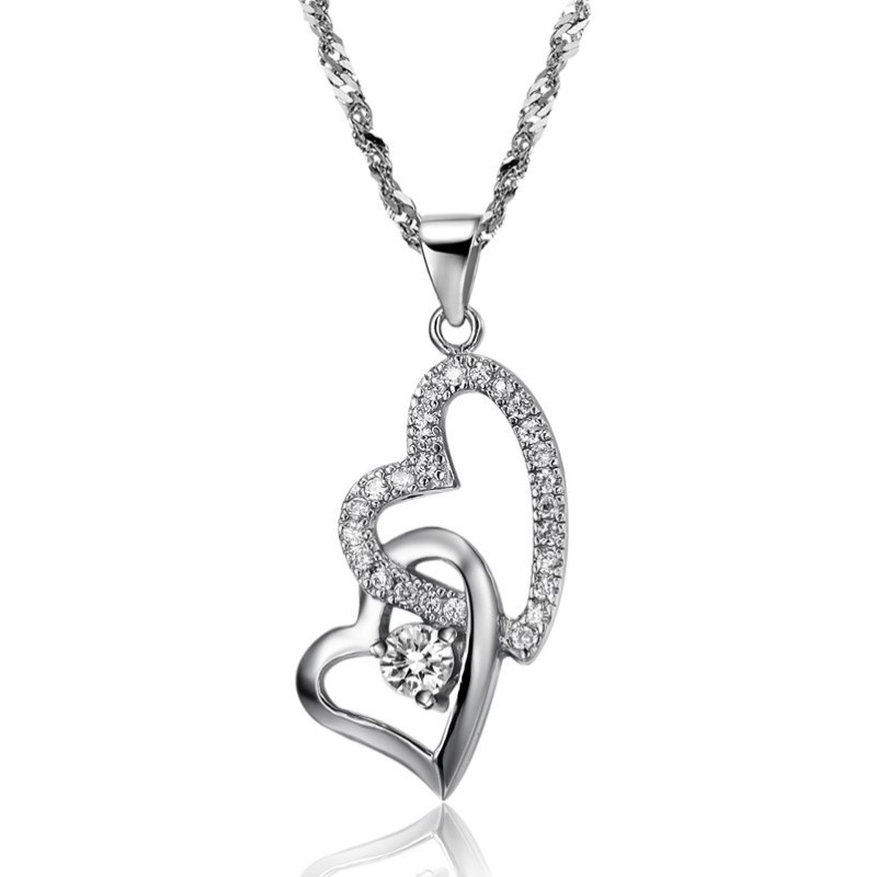 Collana In Titanio Placcato Platino Con Ciondolo A Forma Di Cuore, Regina Della Qualità Femminile Collana In Titanio Placcato Platino Con Ciondolo A Forma Di Cuore, Regina Della Qualità Femminile