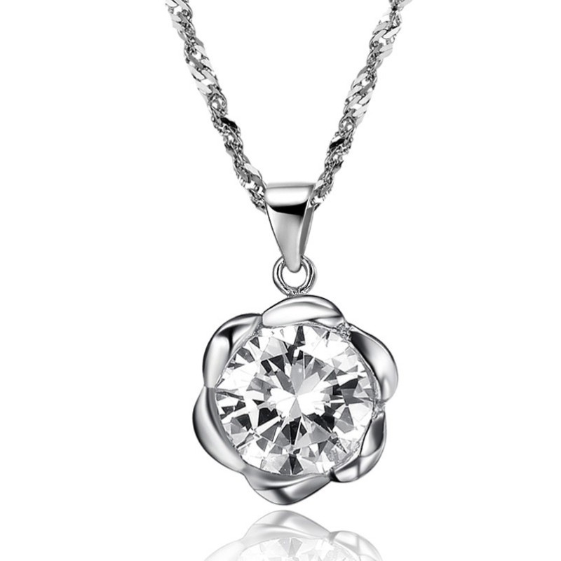 Collana In Titanio Placcato Platino A Forma Di Rosa Da Donna, Di Qualità Stabile Collana In Titanio Placcato Platino A Forma Di Rosa Da Donna, Di Qualità Stabile
