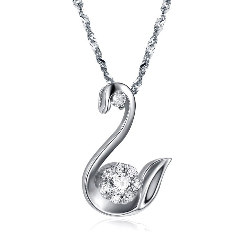 Collana Da Donna In Titanio Placcato Platino, Facile Da Usare, Con Strass Collana Da Donna In Titanio Placcato Platino, Facile Da Usare, Con Strass