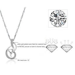 Collana Da Donna In Titanio Placcato Platino Di Alta Qualità Con Strass