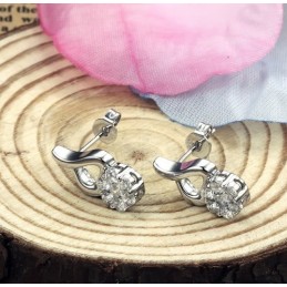 Orecchini Da Donna In Titanio Placcato In Platino Anallergico Con Diamante, Venduti Bene In Tutto Il Mondo