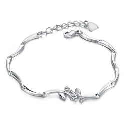 Bracciale Da Donna In Titanio Placcato In Platino Di Qualità Affidabile Con Strass