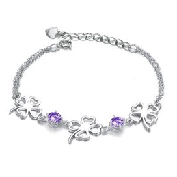 Bracciale In Titanio Placcato In Platino A Forma Di Trifoglio Da Donna Di Alta Qualità Con Diamante
