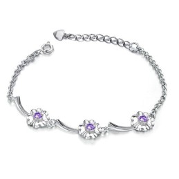 Bracciale In Titanio Placcato In Platino A Forma Di Trifoglio Femminile, Durevole Nell'Uso