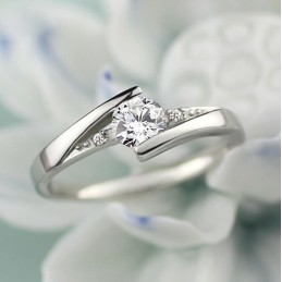 Anello Da Donna In Titanio Placcato In Platino Con Strass, Durevole Nell'Uso