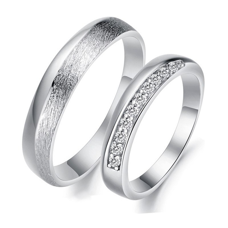 Anello In Titanio Placcato In Platino Di Fama Mondiale Per Amanti Con Strass Anello In Titanio Placcato In Platino Di Fama Mondiale Per Amanti Con Strass