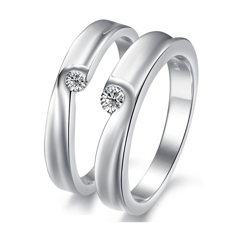 Anello In Titanio Placcato In Platino Di Qualità Stabile Per Gli Amanti Con Strass Anello In Titanio Placcato In Platino Di Qualità Stabile Per Gli Amanti Con Strass
