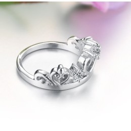 Anello In Titanio Placcato In Platino Di Fama Mondiale Con Strass
