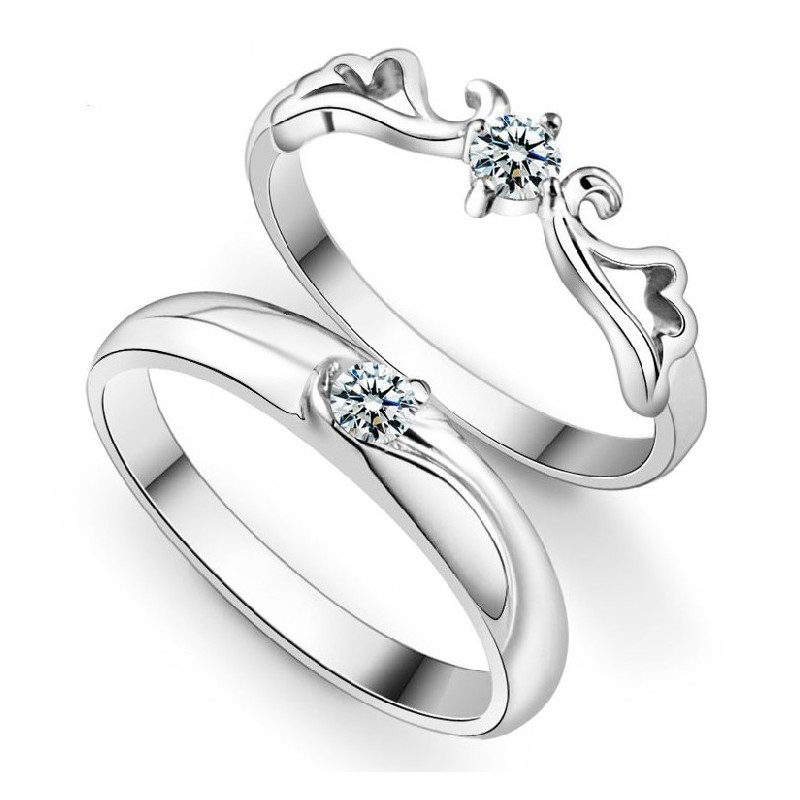 Anello In Titanio Placcato In Platino Con Qualità E Quantità Assicurate Per Gli Amanti Anello In Titanio Placcato In Platino Con Qualità E Quantità Assicurate Per Gli Amanti
