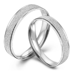 Anello In Titanio Placcato Platino Con Filato Di Perle Facile Da Usare Per Gli Amanti