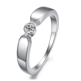Anello In Titanio Placcato Platino Di Alta Qualità Per Amanti Con Strass