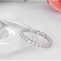 Anello Da Donna In Titanio Placcato In Platino Di Fama Mondiale