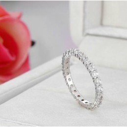 Anello Da Donna In Titanio Placcato In Platino Di Fama Mondiale