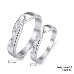 Anello In Titanio Placcato Platino "To Have A Long Story" Per Gli Amanti
