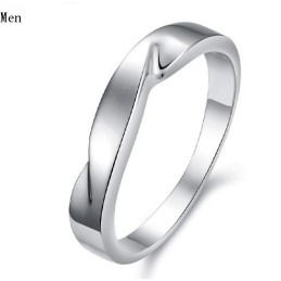 Anello In Titanio Placcato Platino Conciso, Qualità E Quantità Garantite Per Gli Amanti