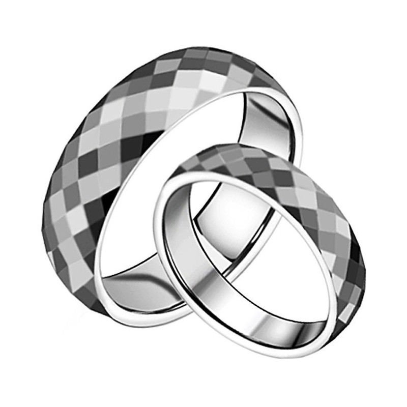 Noto Per Il Suo Anello In Ceramica Di Tungsteno Di Alta Qualità Per Gli Innamorati Noto Per Il Suo Anello In Ceramica Di Tungsteno Di Alta Qualità Per Gli Innamorati