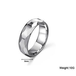 Noto Per Il Suo Anello In Ceramica Di Tungsteno Di Alta Qualità