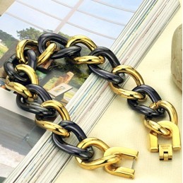 Ampia Varietà Di Braccialetti In Ceramica Di Tungsteno
