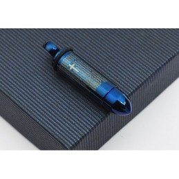 Ciondolo Da Uomo In Titanio A Forma Di Proiettile Blu Freddo - Catena Gratuita