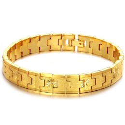Noto Per Il Suo Raffinato Bracciale Da Donna Placcato In Oro 18 Carati