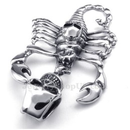 Collana Da Uomo Con Ciondolo A Forma Di Teschio E Scorpione In Titanio (Catena Libera)