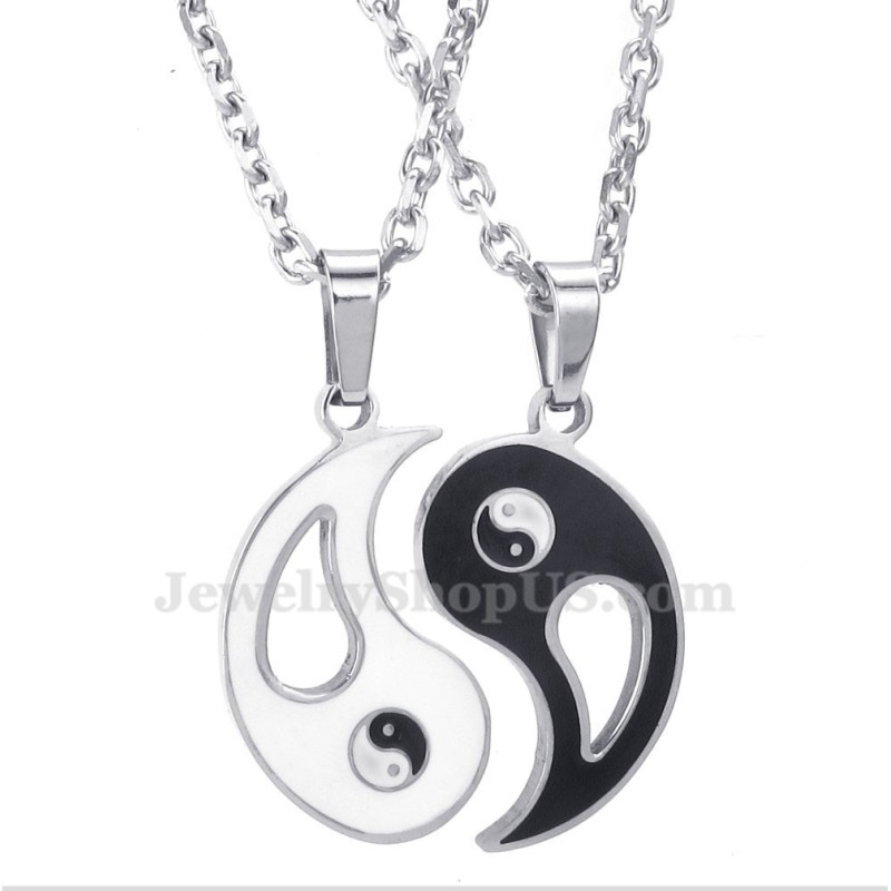 Collana Con Ciondolo Tai Chi In Titanio Per Coppie (Catena Libera) (Un Paio) Collana Con Ciondolo Tai Chi In Titanio Per Coppie (Catena Libera) (Un Paio)