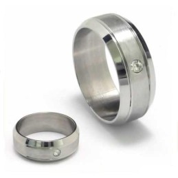 Anello Unisex In Titanio Con Diamanti Da 8 Mm