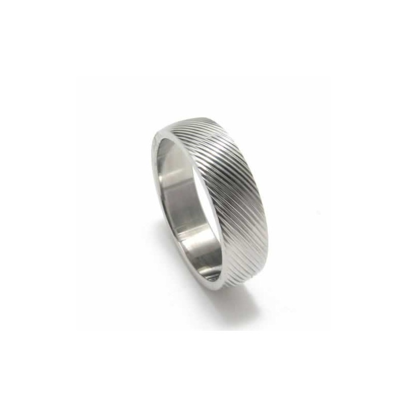 Anello In Titanio Con Grana Incrociata Da 6 Mm Anello In Titanio Con Grana Incrociata Da 6 Mm