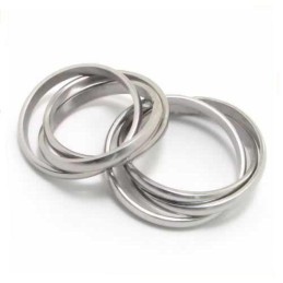 Anello In Titanio Three Circles Da 8 Mm