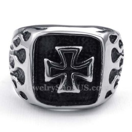 Anello Con Croce In Titanio