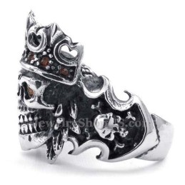 Anello In Titanio Con Teschio E Corona Imperiale Con Zircone Rosso