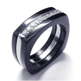 Anello Unisex In Titanio Con Diamanti Da 8 Mm