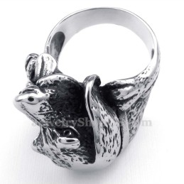 Anello In Titanio A Forma Di Testa Di Cane