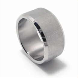 Anello In Titanio Spazzolato Da 6 Mm