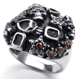 Anello Teschio In Titanio Con Zircone Rosso