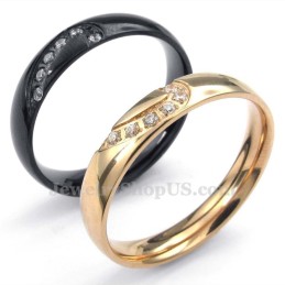 Anello A Forma Di Cuore In Titanio Nero Con Zircone Bianco