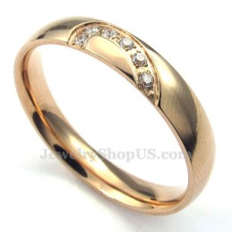 Anello A Forma Di Cuore In Titanio Dorato Con Zircone Bianco